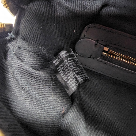 Moschino Women's Nylon Logo Belt Bag Black/Gold - Picture 7 of 8